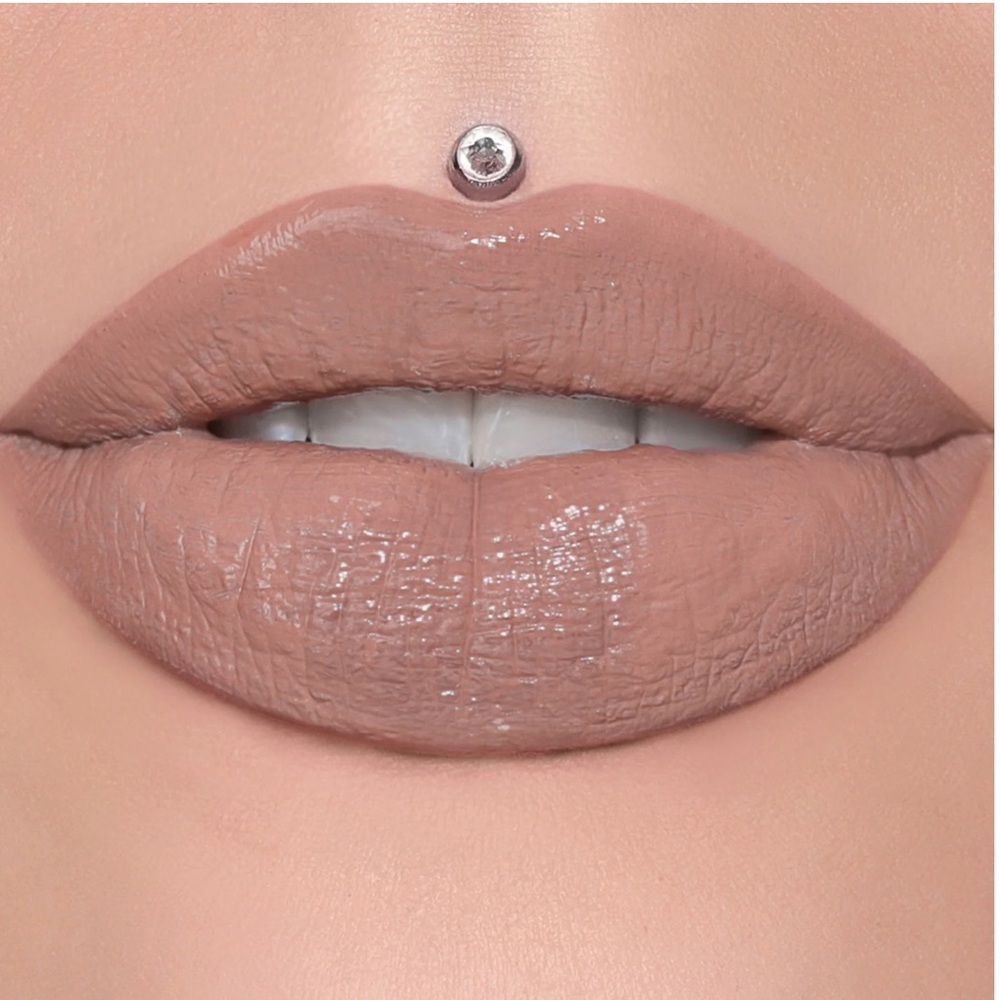 NEW Jeffree Star Cosmetics Supreme Gloss Celebrity Skin Pale Nude Full Pigment